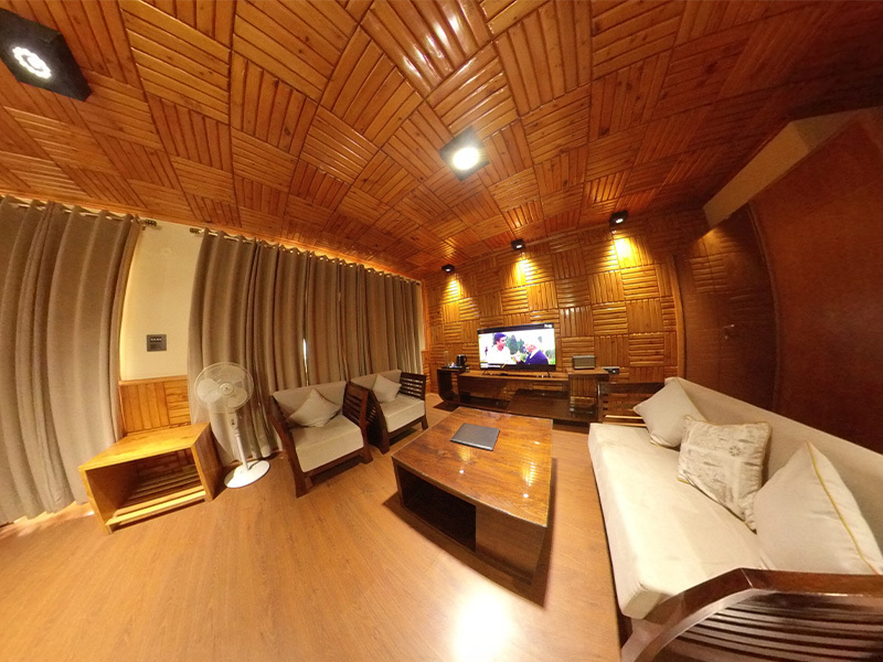 Master bed room padma villa